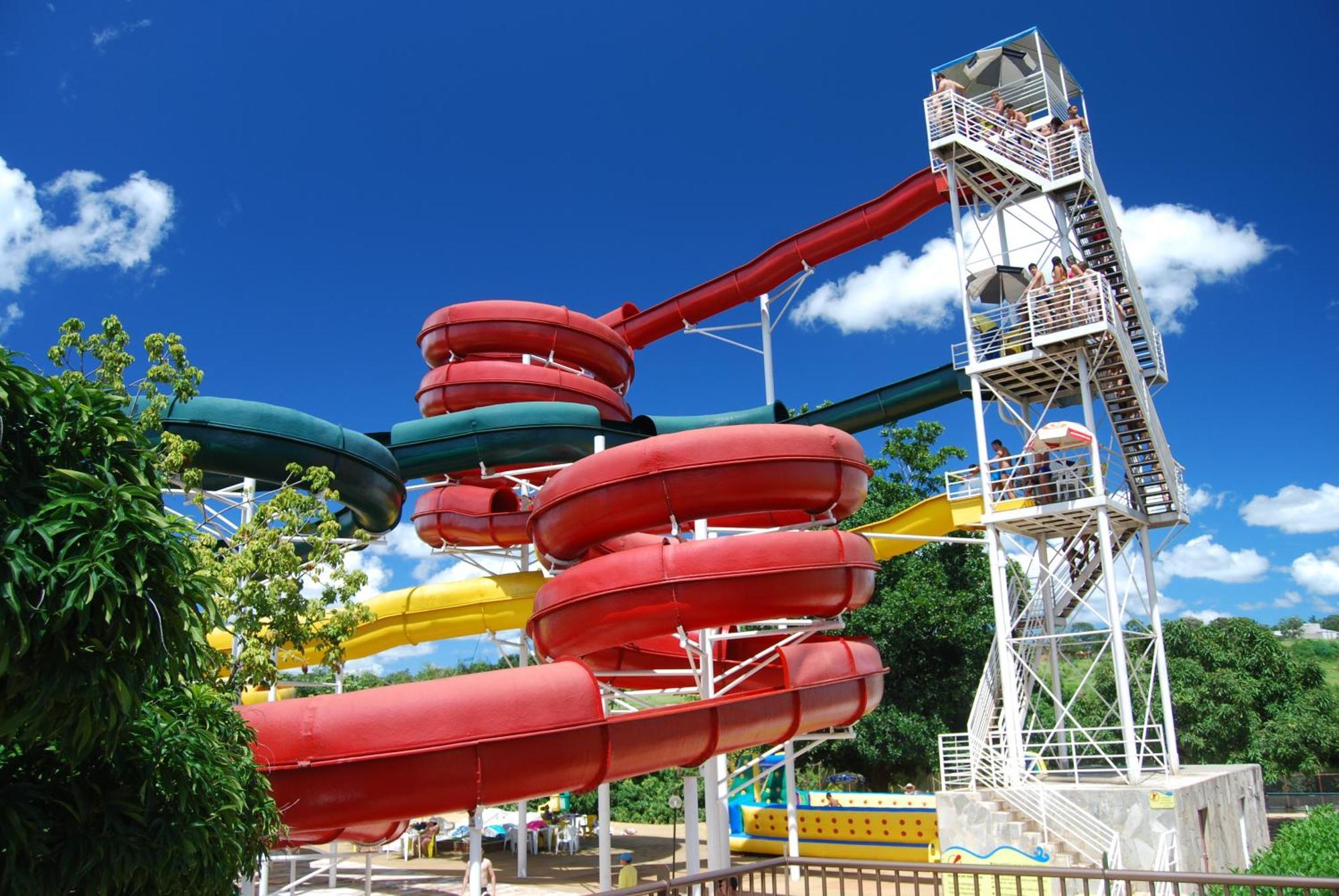 Spazzio Diroma Com Acesso Ao Acqua Park, Splash E Slide Caldas Novas Zewnętrze zdjęcie