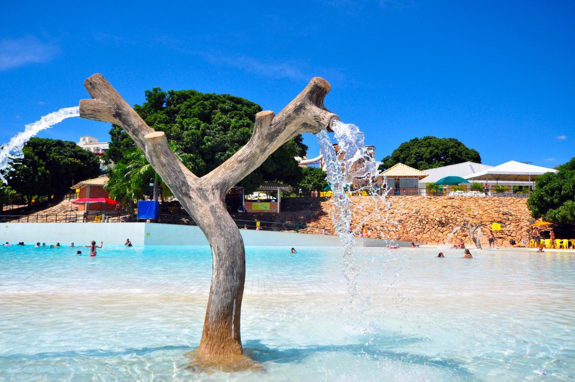 Spazzio Diroma Com Acesso Ao Acqua Park, Splash E Slide Caldas Novas Zewnętrze zdjęcie
