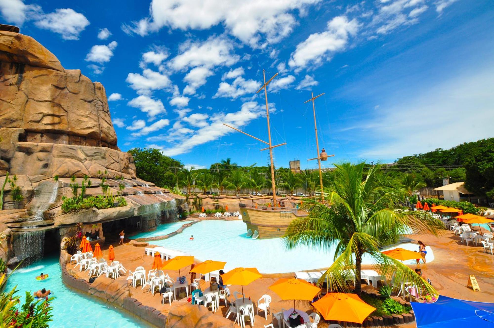 Spazzio Diroma Com Acesso Ao Acqua Park, Splash E Slide Caldas Novas Zewnętrze zdjęcie